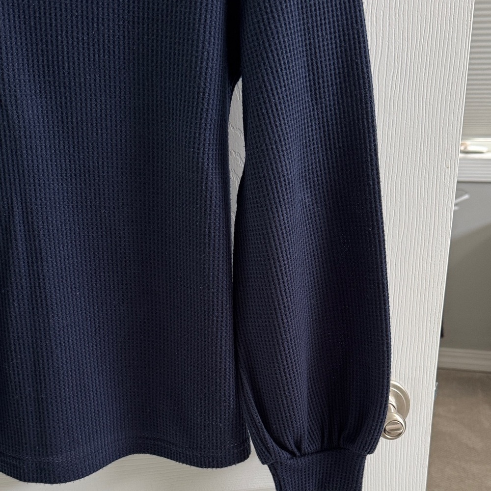 SHEIN Navy Long Sleeve Top - Picture 3 of 4